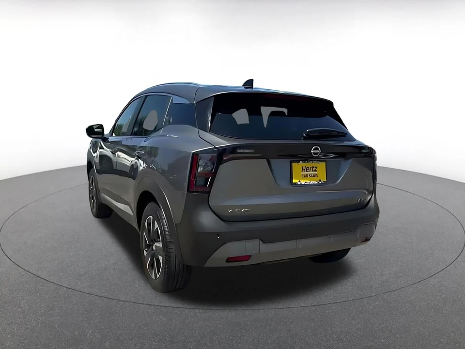 2026 Nissan Kicks - Image 12 of 31