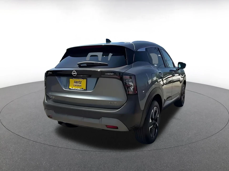 2026 Nissan Kicks - Image 16 of 31
