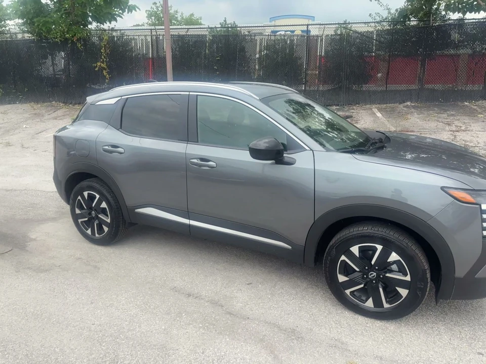 2026 Nissan Kicks - Image 2 of 31