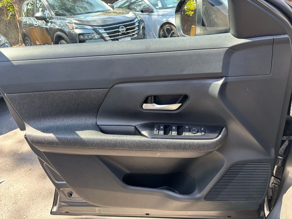2026 Nissan Kicks - Image 20 of 31