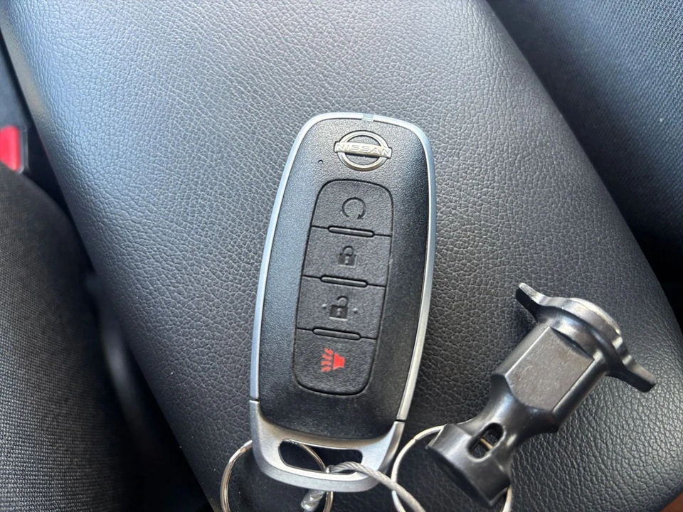 2026 Nissan Kicks - Image 22 of 31