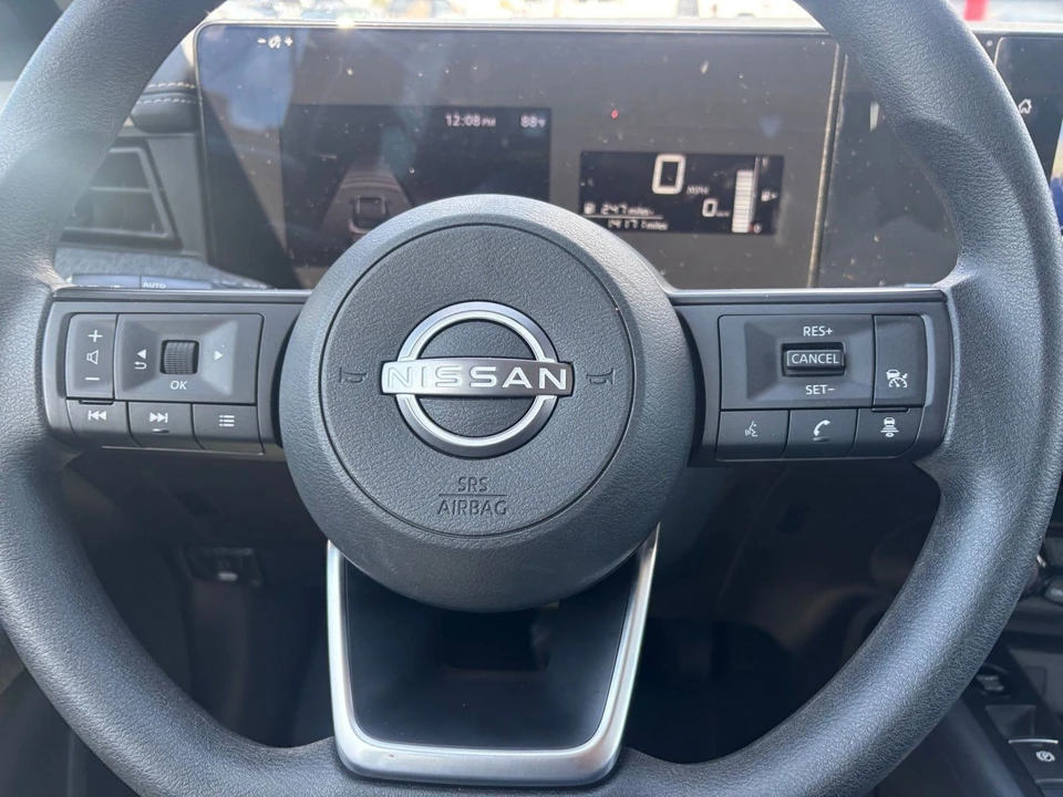 2026 Nissan Kicks - Image 28 of 31