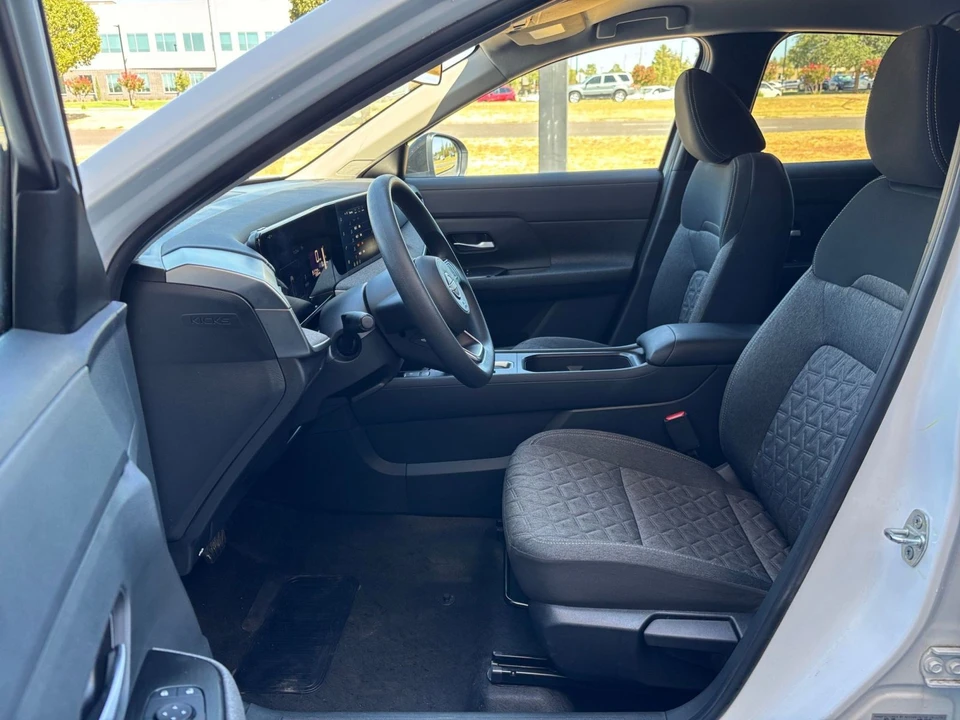 2026 Nissan Kicks - Image 27 of 31