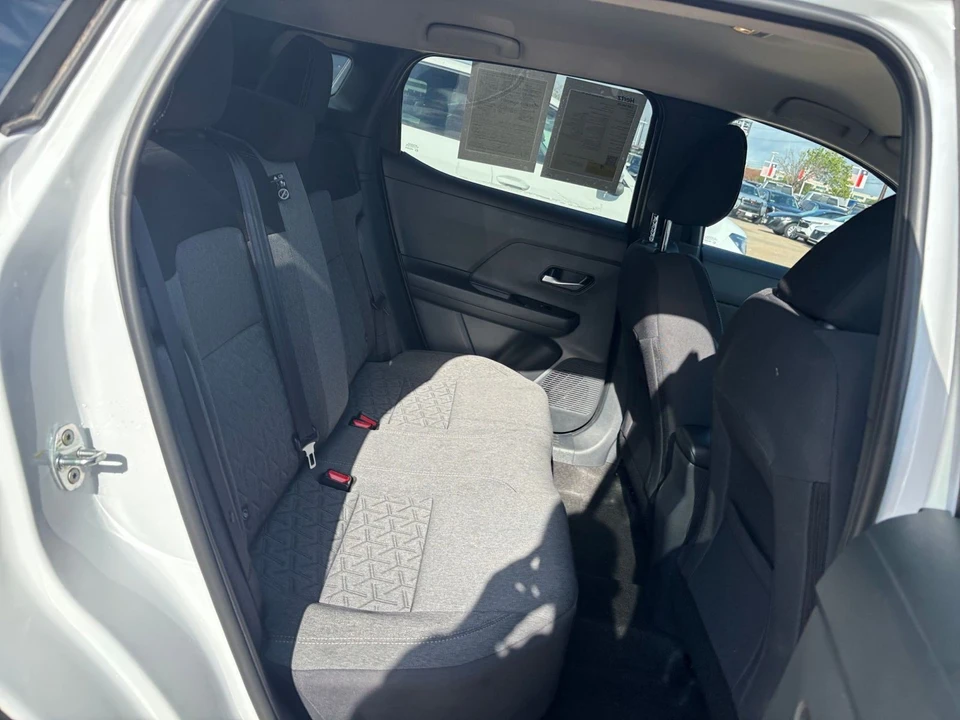 2026 Nissan Kicks - Image 26 of 31