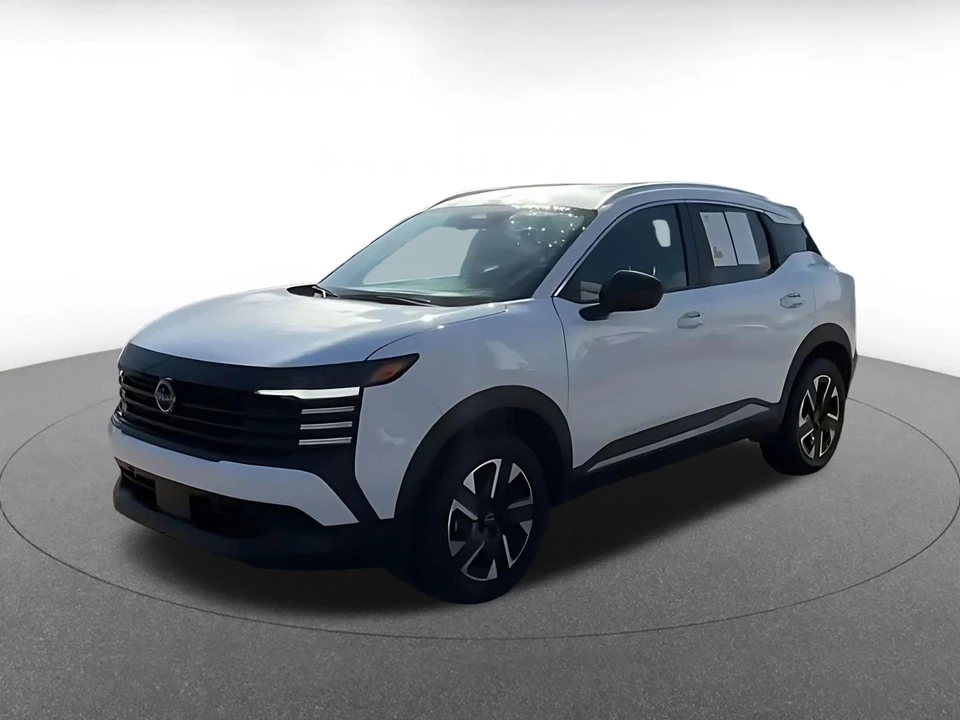 2026 Nissan Kicks - Image 11 of 31