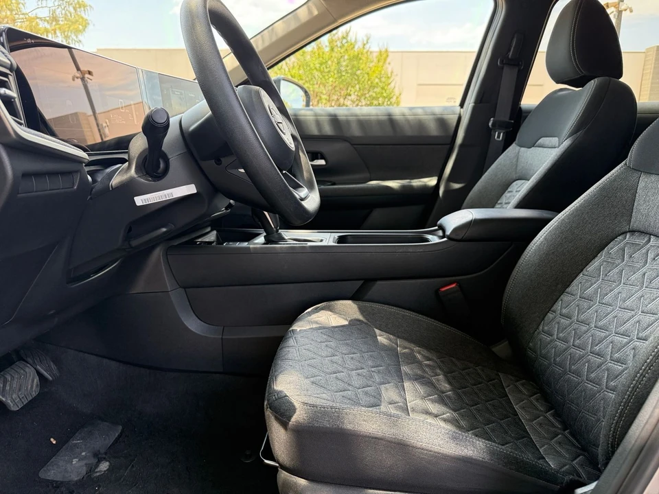 2026 Nissan Kicks - Image 28 of 31