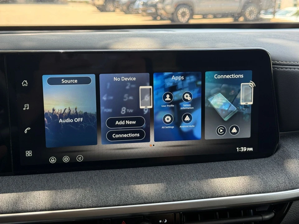 2026 Nissan Kicks - Image 21 of 31