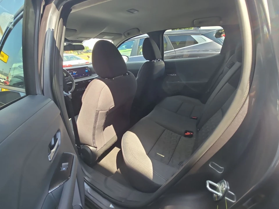 2026 Nissan Kicks - Image 30 of 31