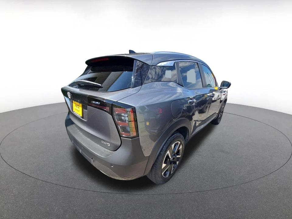2026 Nissan Kicks - Image 20 of 31