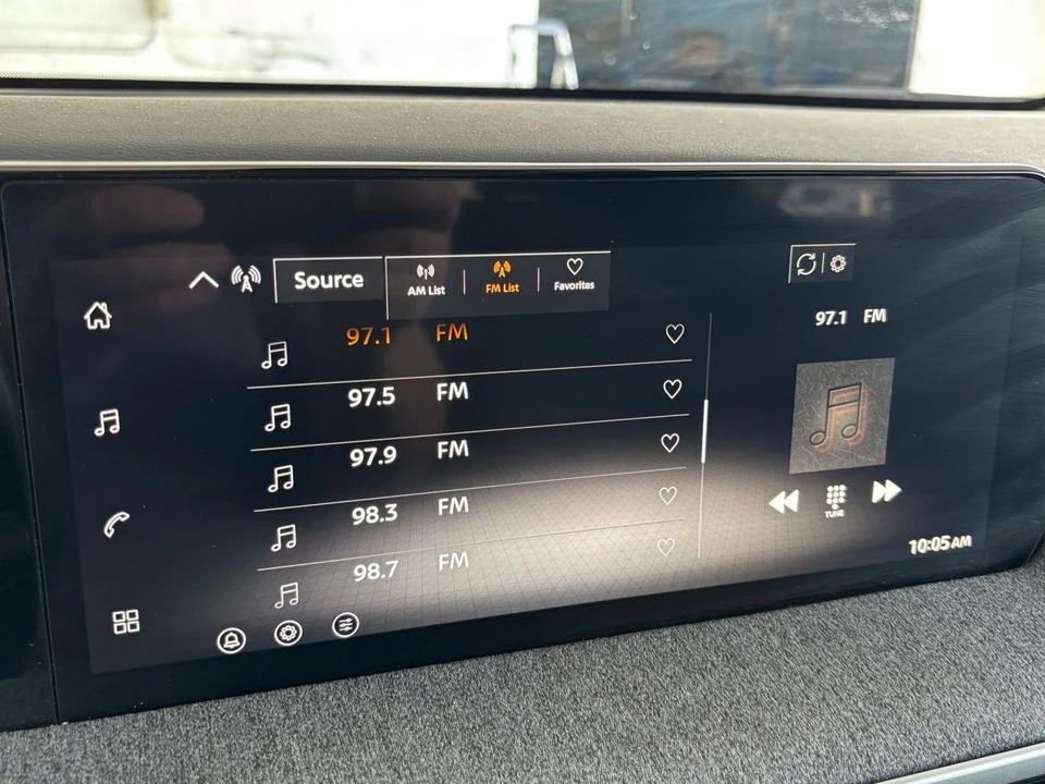 2026 Nissan Kicks - Image 21 of 31