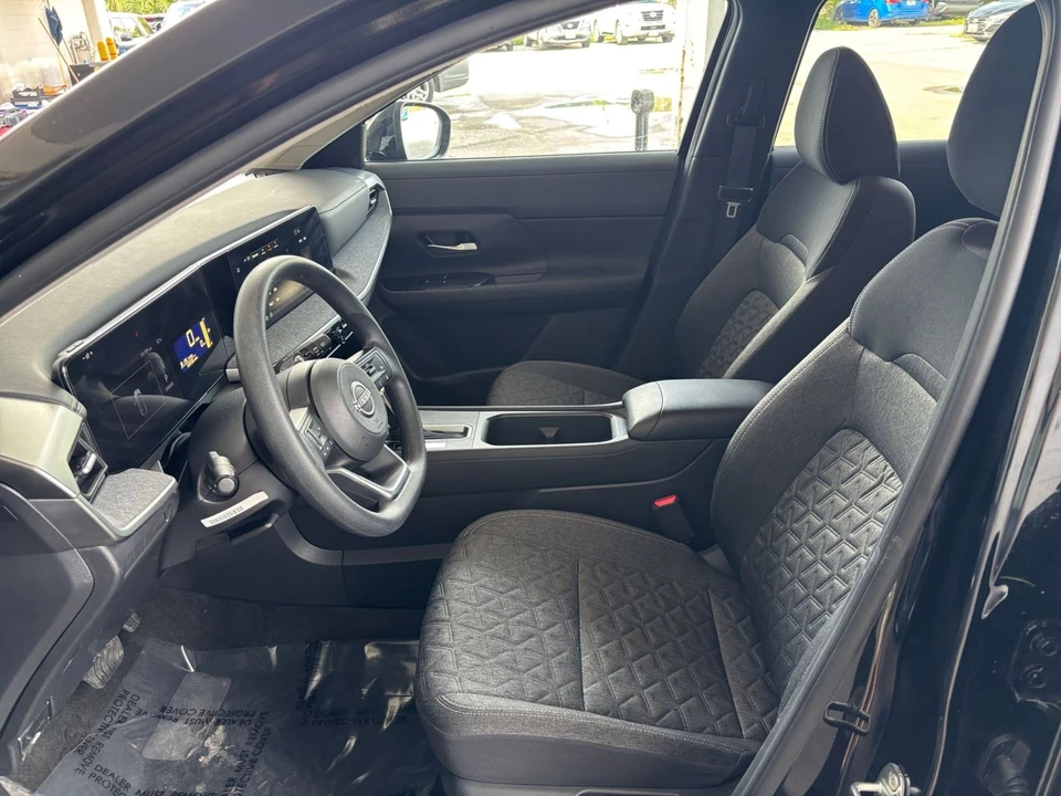 2026 Nissan Kicks - Image 27 of 31