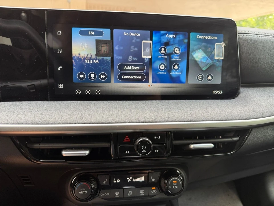 2026 Nissan Kicks - Image 19 of 31
