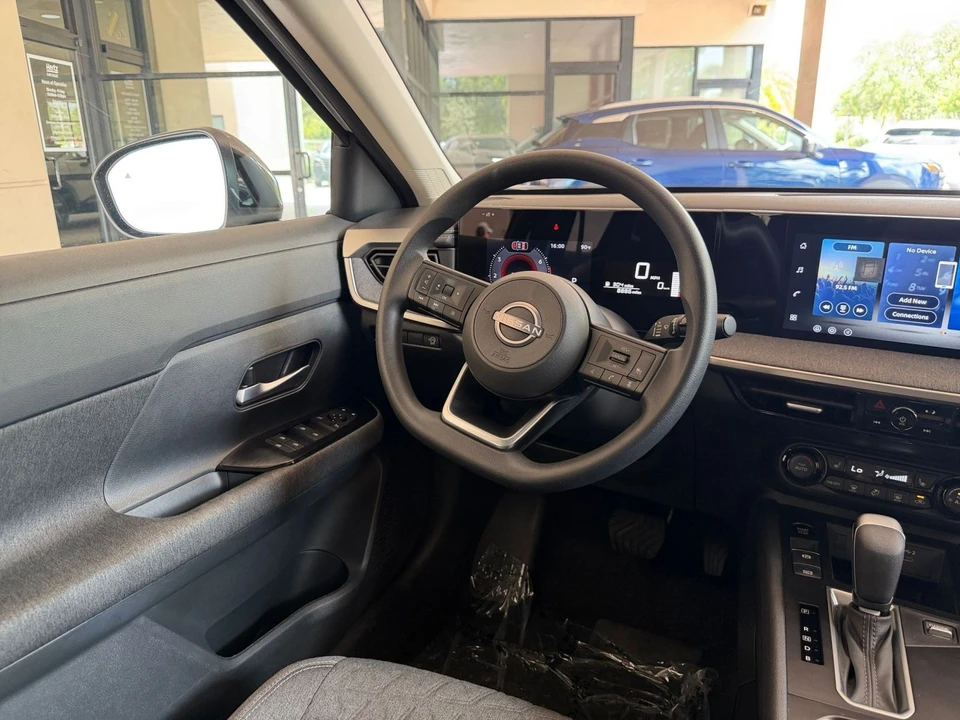 2026 Nissan Kicks - Image 31 of 31