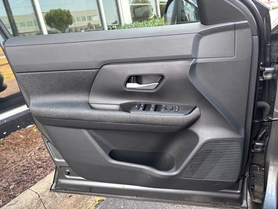 2026 Nissan Kicks - Image 20 of 31