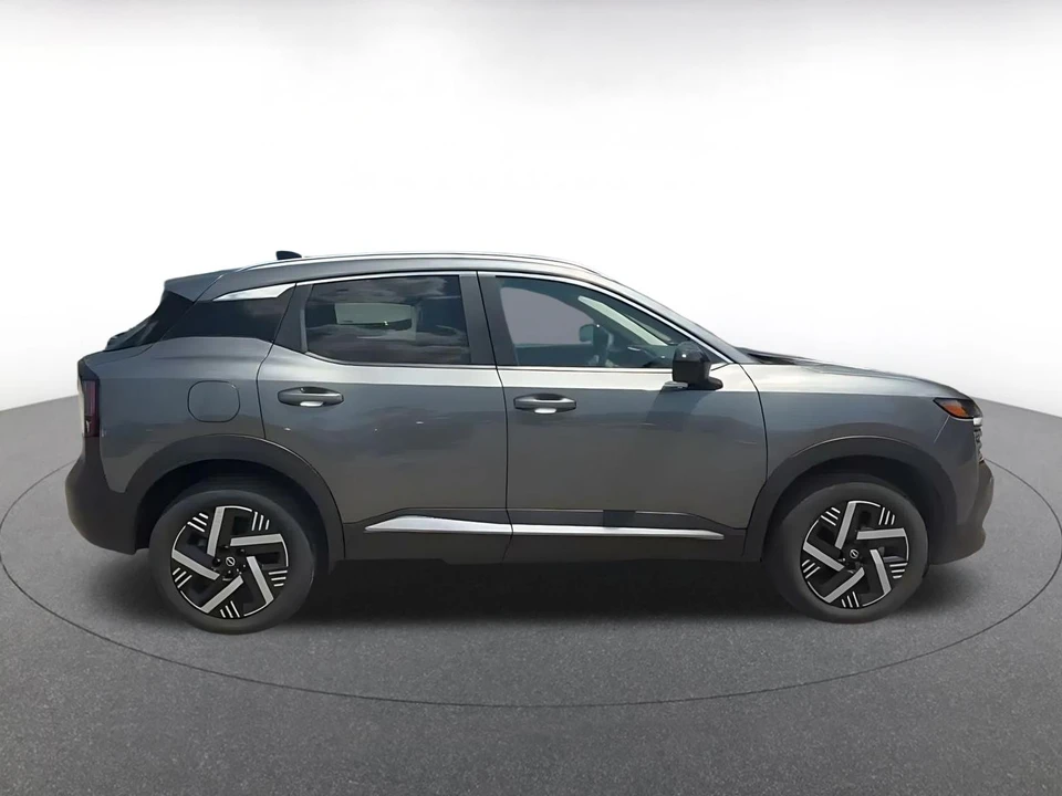 2026 Nissan Kicks - Image 18 of 31