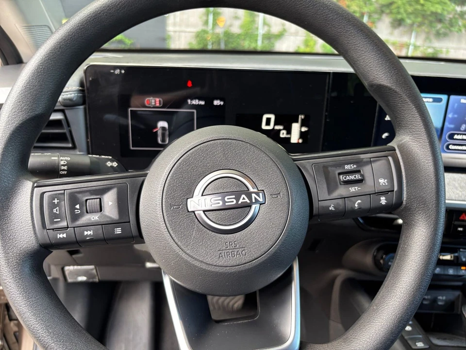 2026 Nissan Kicks - Image 29 of 31