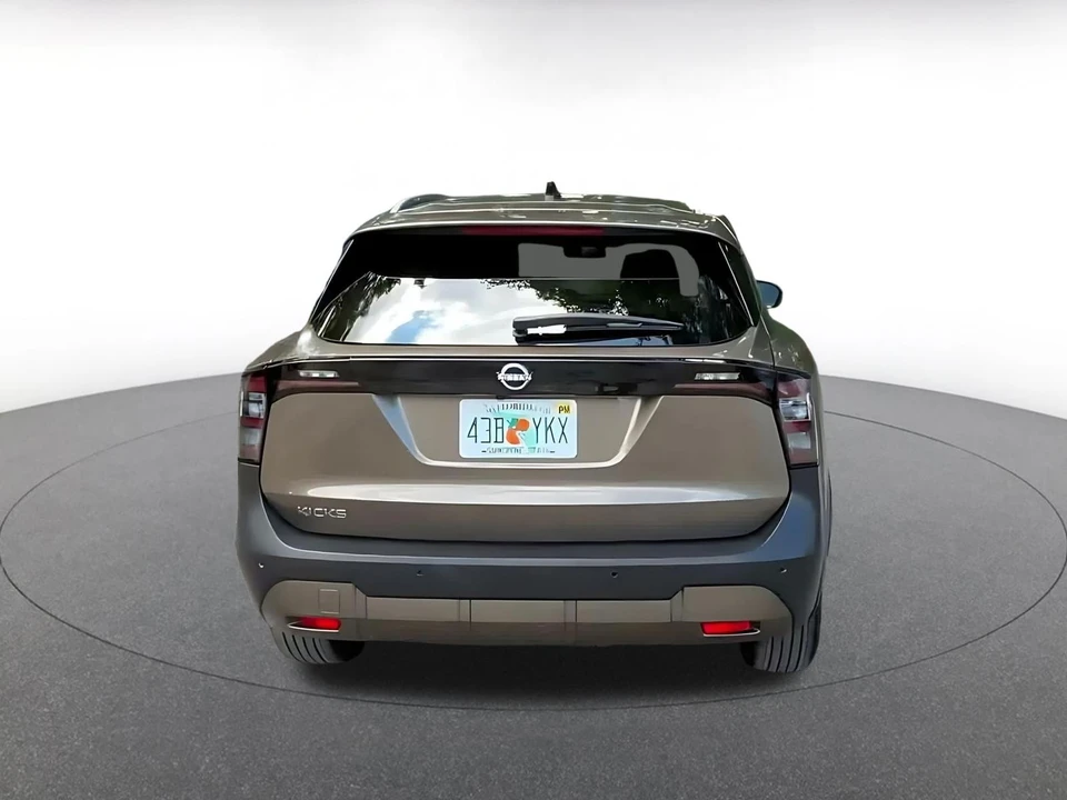 2026 Nissan Kicks - Image 14 of 31