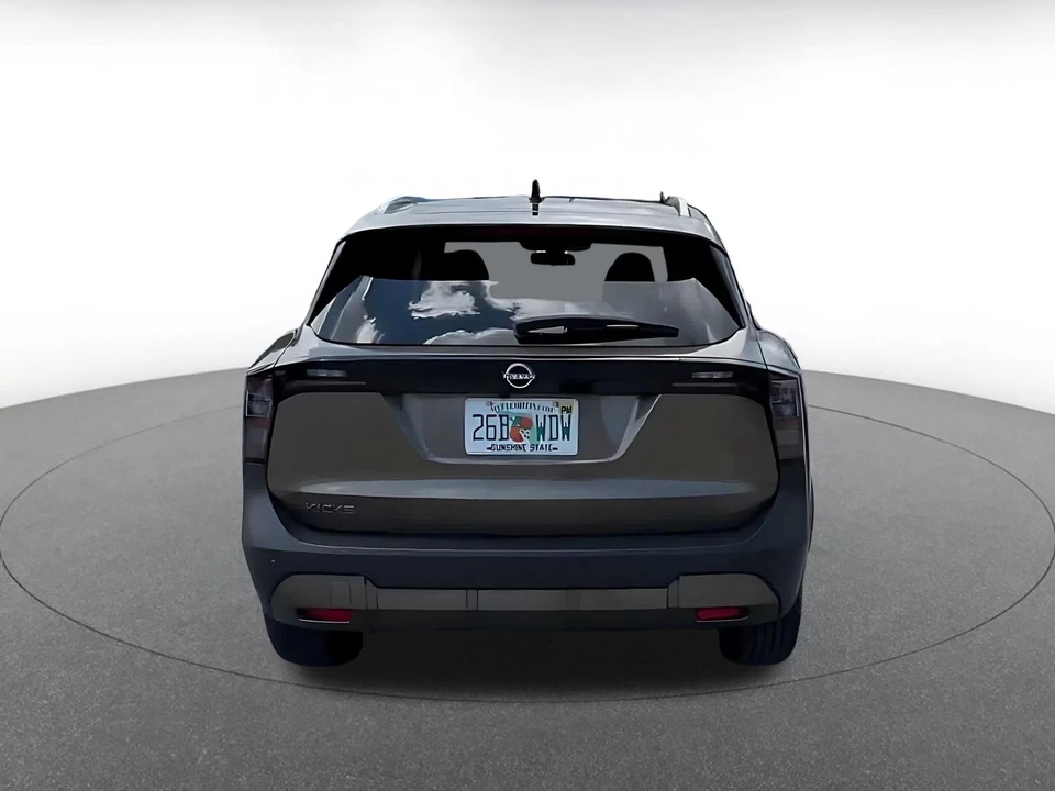2026 Nissan Kicks - Image 14 of 31