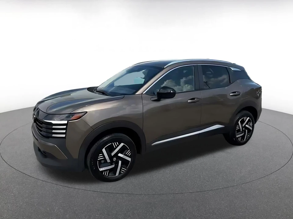 2026 Nissan Kicks - Image 9 of 31