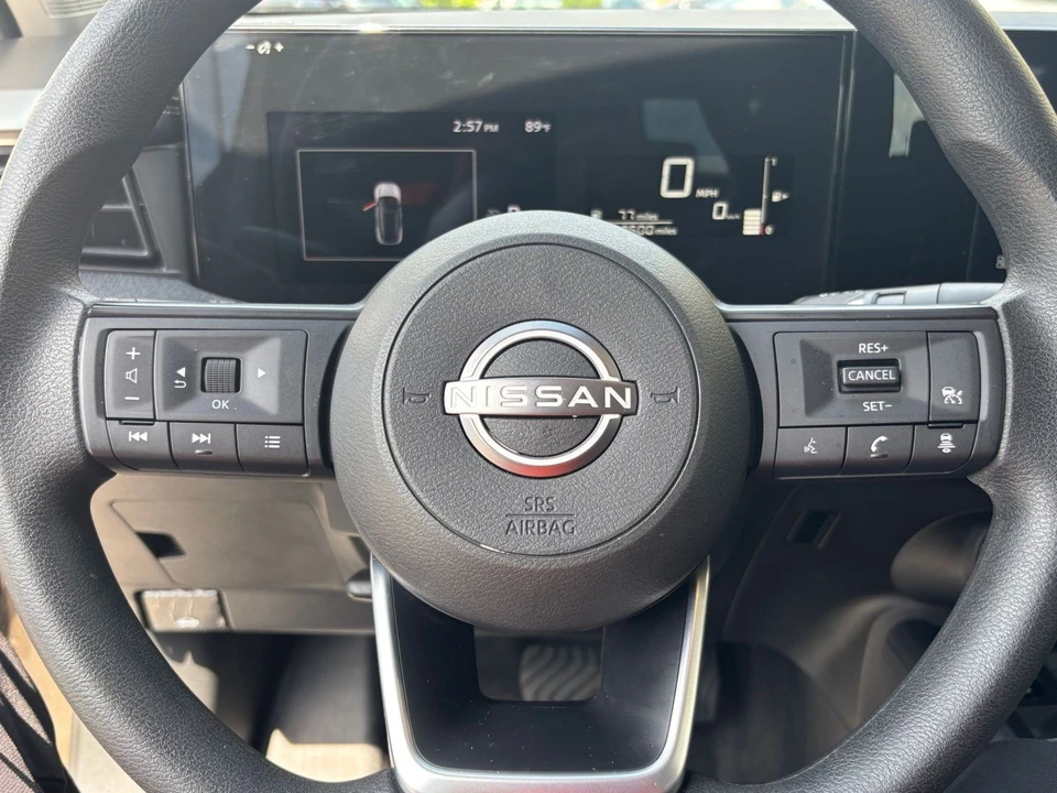 2026 Nissan Kicks - Image 27 of 31