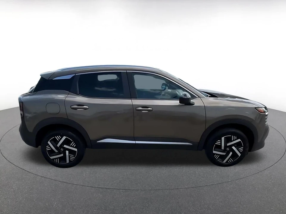 2026 Nissan Kicks - Image 18 of 31