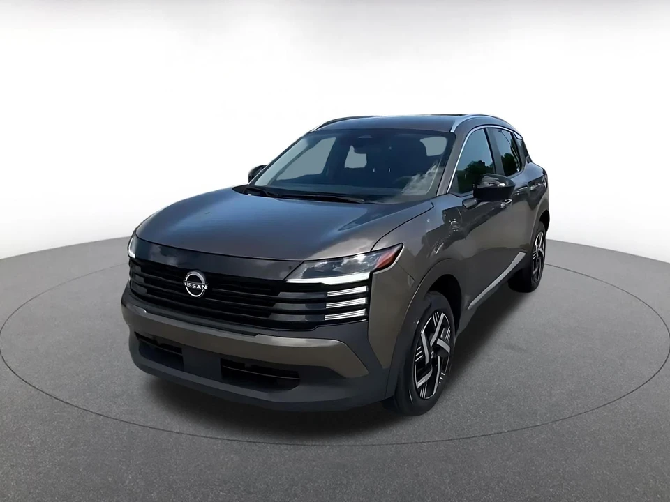 2026 Nissan Kicks - Image 8 of 31