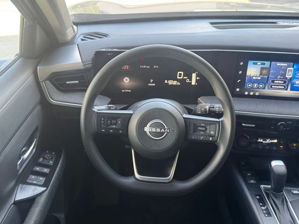 2026 Nissan Kicks - Image 28 of 31