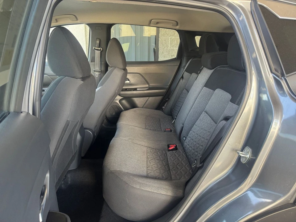2026 Nissan Kicks - Image 26 of 31