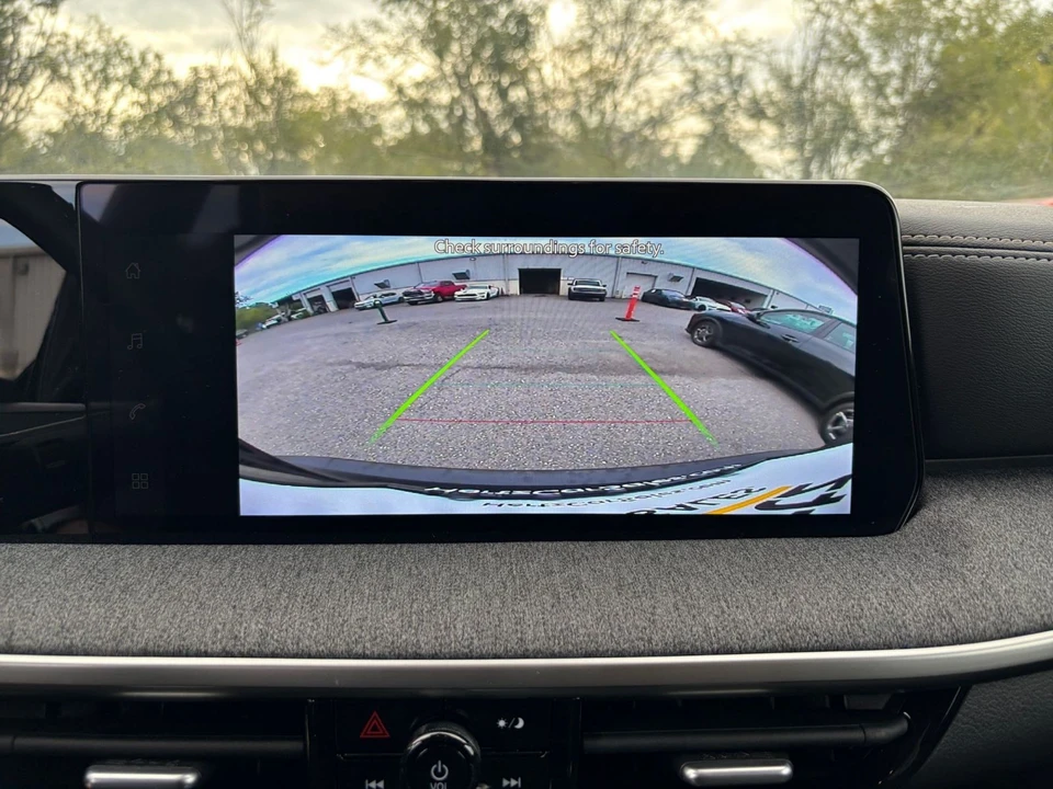 2026 Nissan Kicks - Image 23 of 31