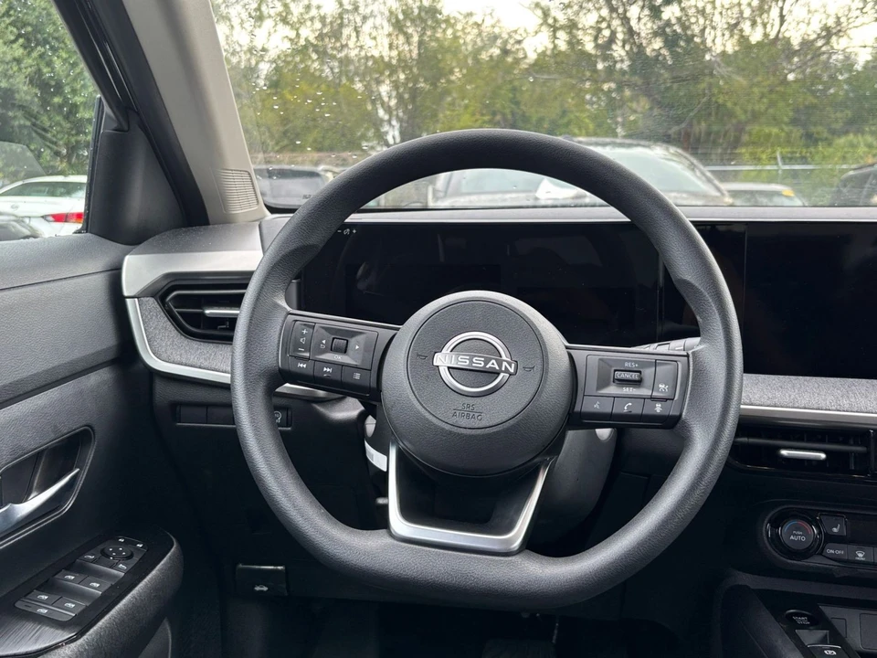 2026 Nissan Kicks - Image 27 of 31