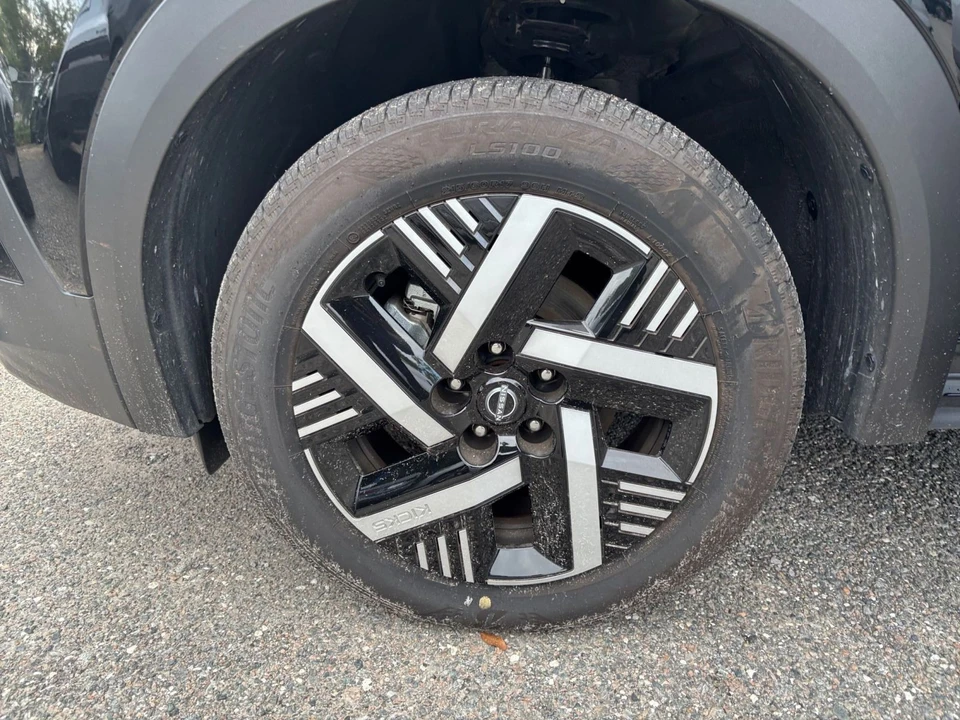 2026 Nissan Kicks - Image 29 of 31
