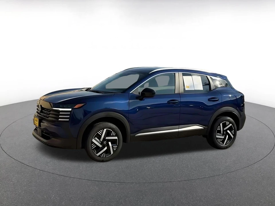 2026 Nissan Kicks - Image 8 of 31