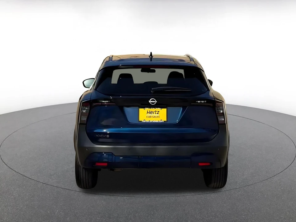2026 Nissan Kicks - Image 14 of 31