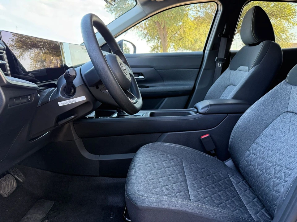 2026 Nissan Kicks - Image 28 of 31