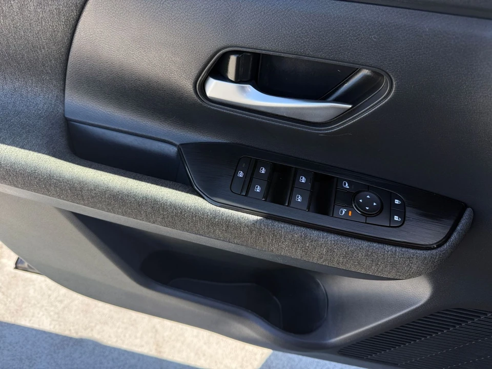 2026 Nissan Kicks - Image 20 of 31