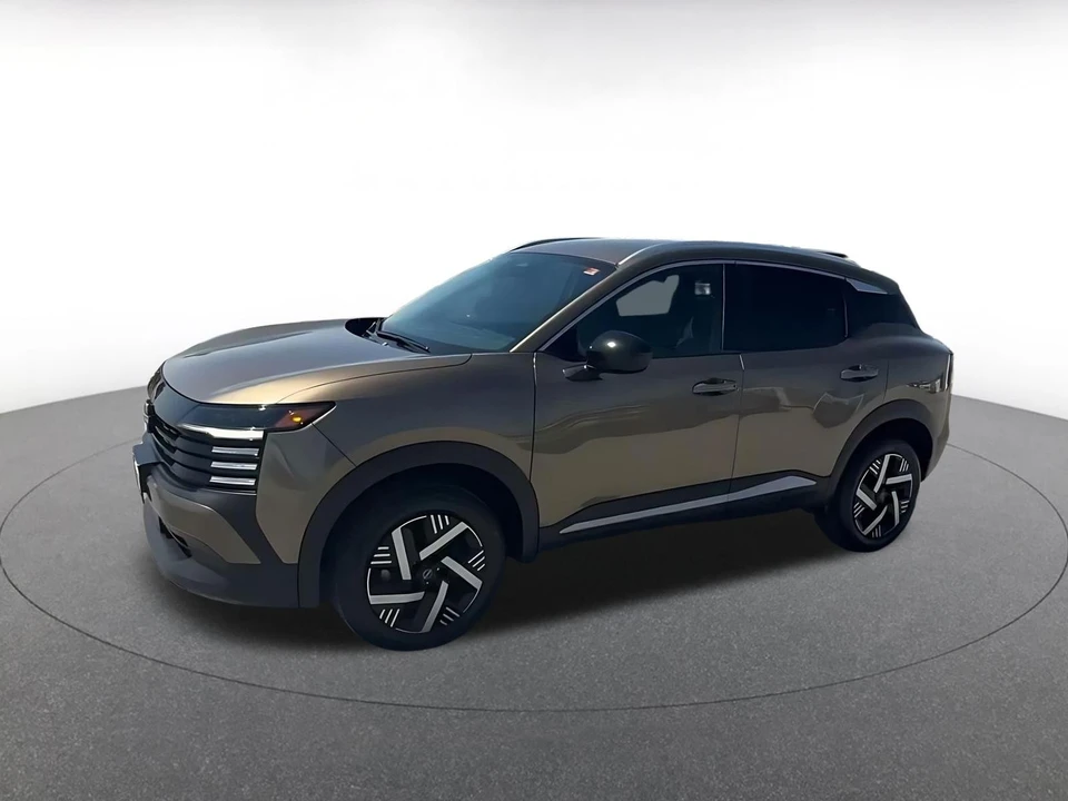 2026 Nissan Kicks - Image 8 of 31