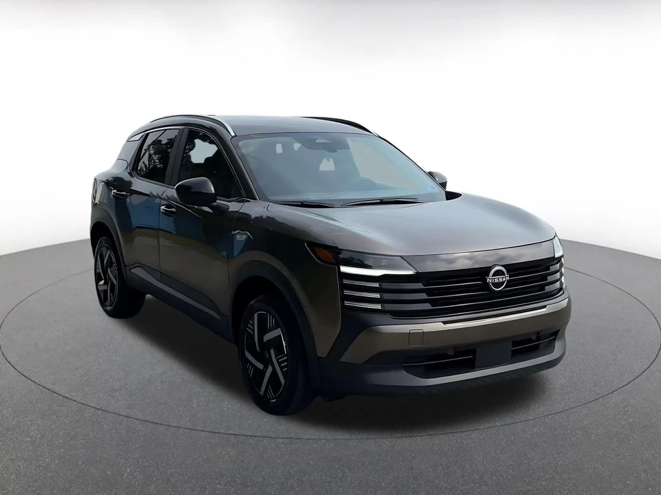 2026 Nissan Kicks - Image 3 of 31