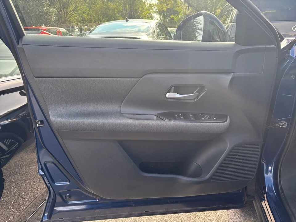 2026 Nissan Kicks - Image 20 of 31