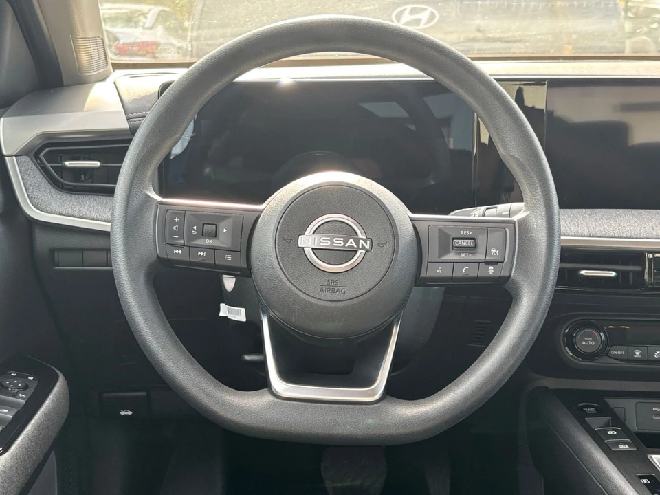 2026 Nissan Kicks - Image 29 of 31