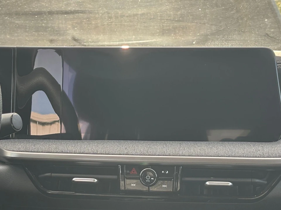 2026 Nissan Kicks - Image 22 of 31