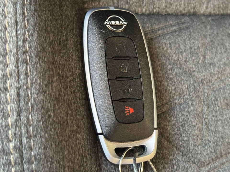 2026 Nissan Kicks - Image 24 of 31