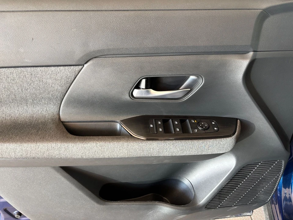 2026 Nissan Kicks - Image 20 of 31