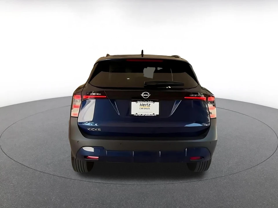 2026 Nissan Kicks - Image 14 of 31
