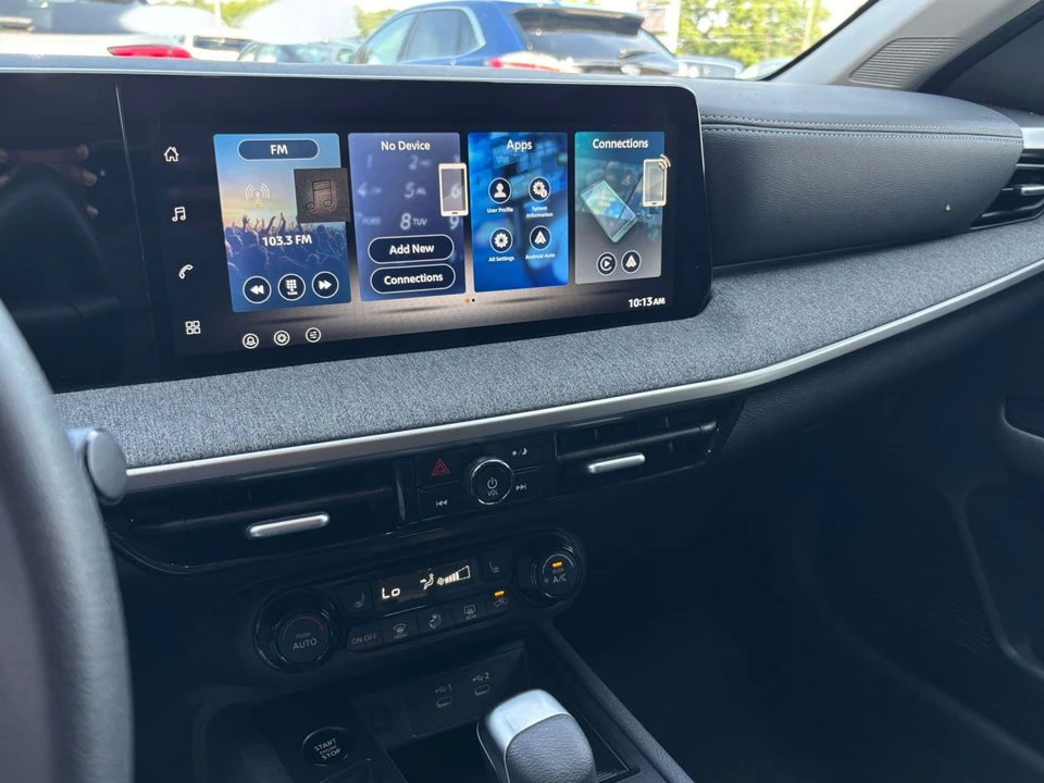 2026 Nissan Kicks - Image 21 of 31