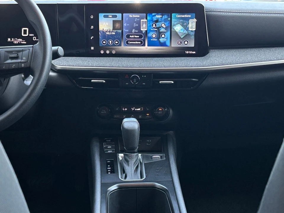 2026 Nissan Kicks - Image 18 of 31