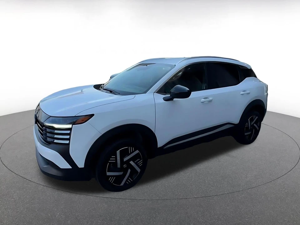 2026 Nissan Kicks - Image 8 of 31