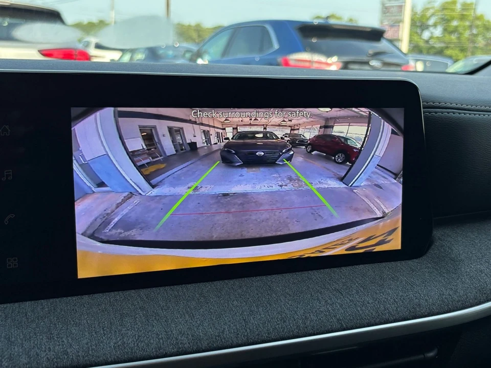 2026 Nissan Kicks - Image 23 of 31