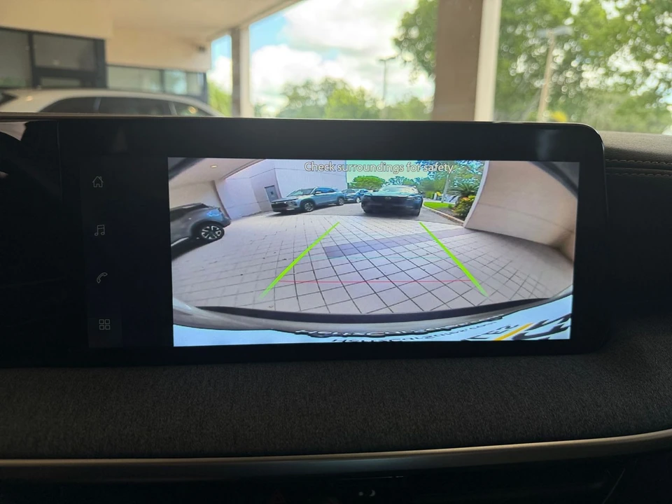 2026 Nissan Kicks - Image 21 of 31