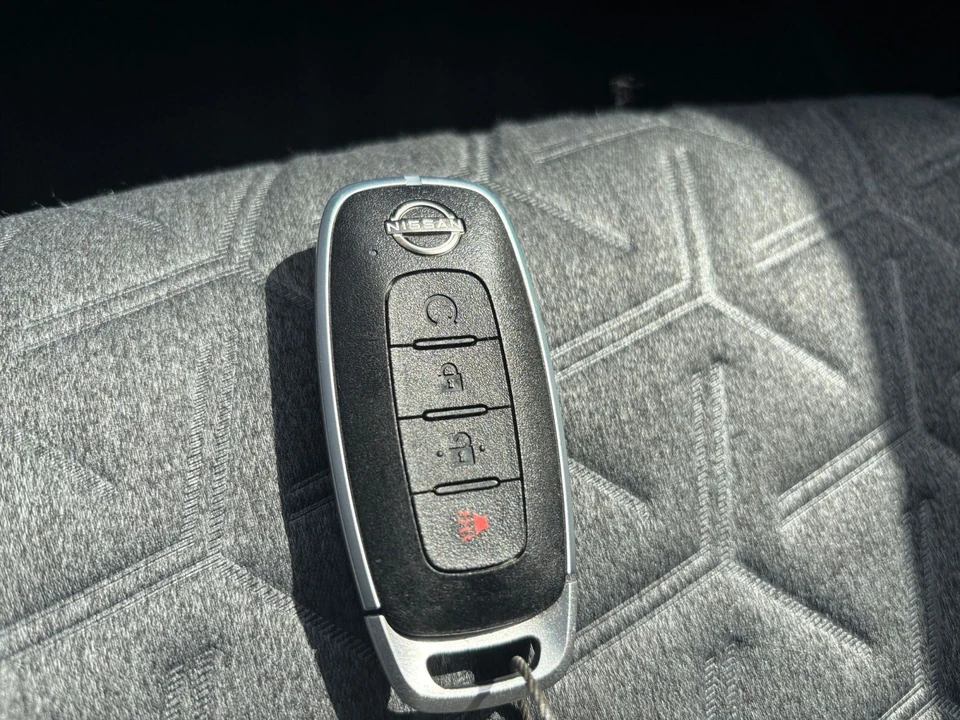 2026 Nissan Kicks - Image 22 of 31