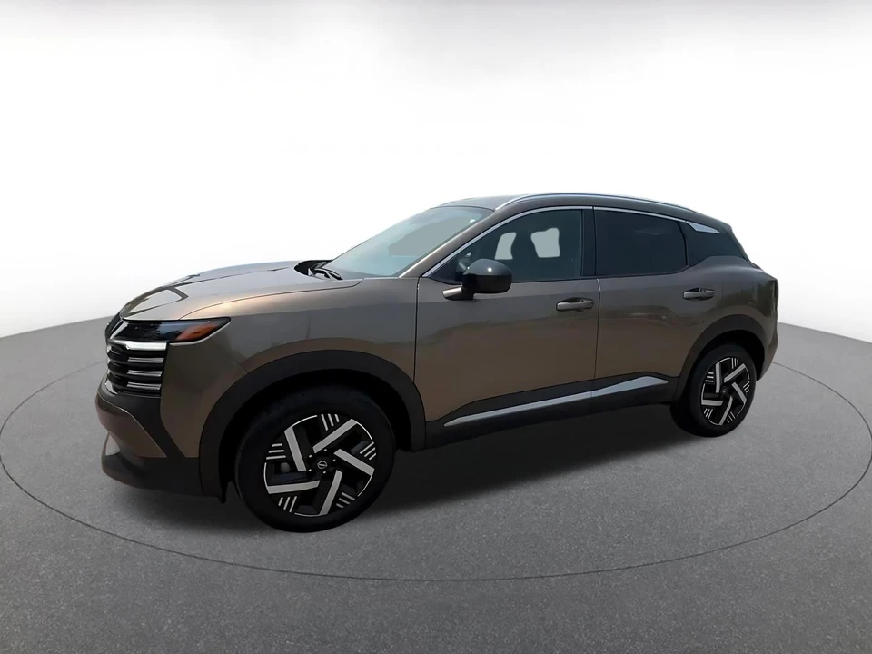 2026 Nissan Kicks - Image 9 of 31